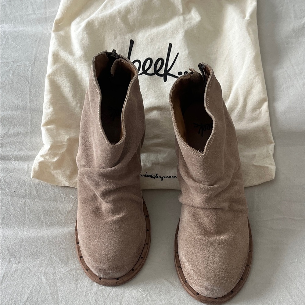 Beek Women's Tan Ankle Booties